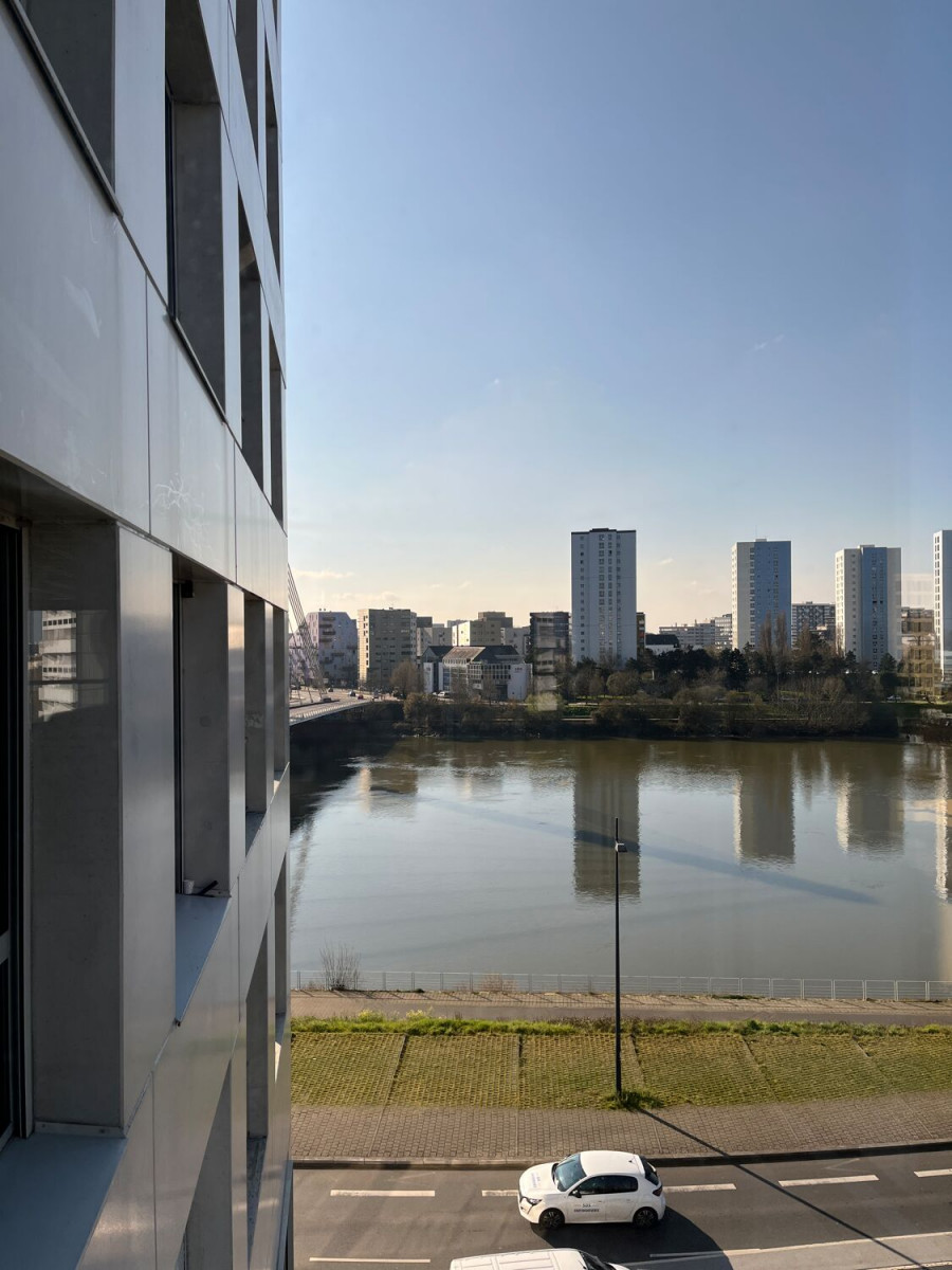 
                                                Location
                                                 Location Bureaux Nantes 44000