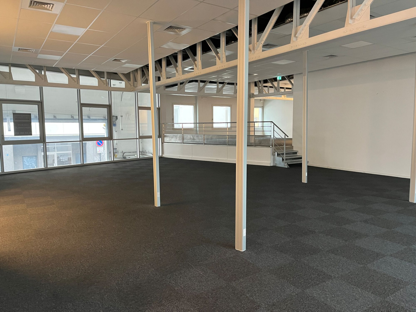 
                                                Location
                                                 Location Bureaux Nantes 44000