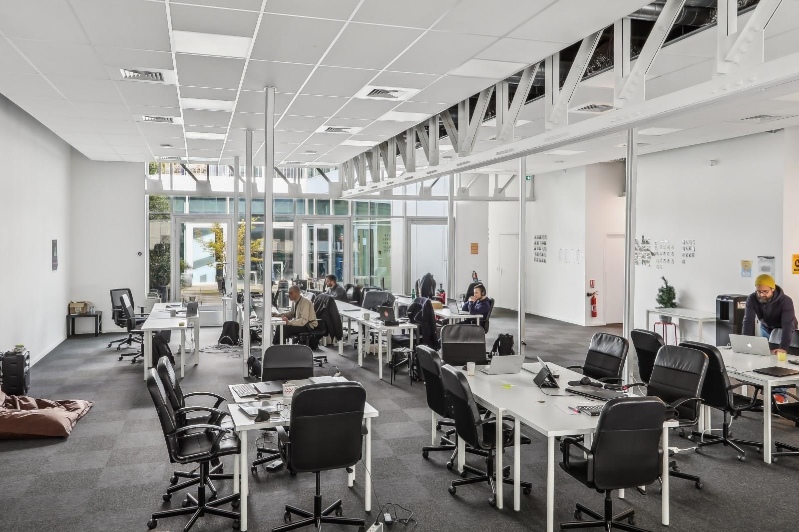 
                                                Location
                                                 Location Bureaux Nantes 44000