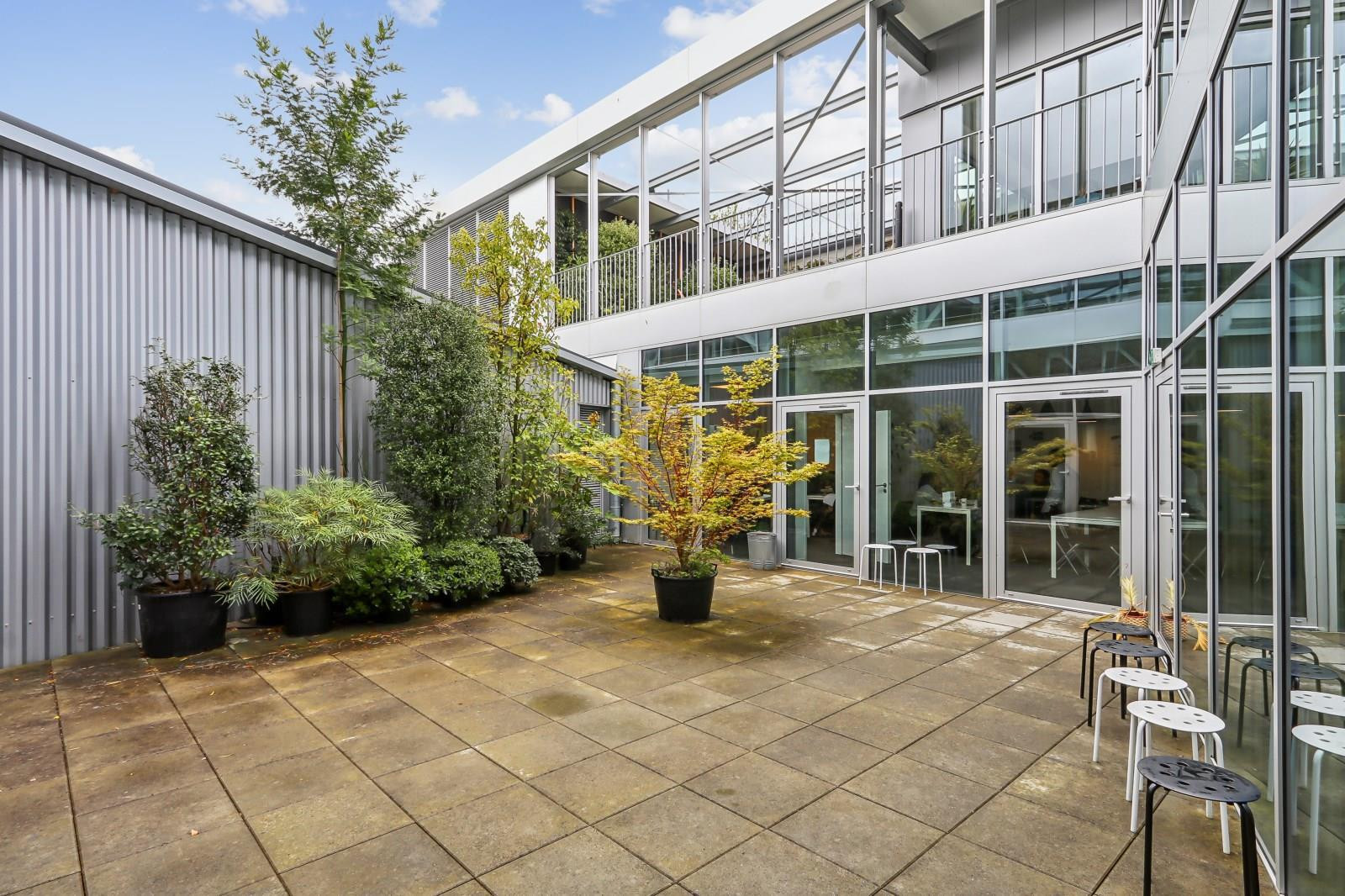 
                                                Location
                                                 Location Bureaux Nantes 44000