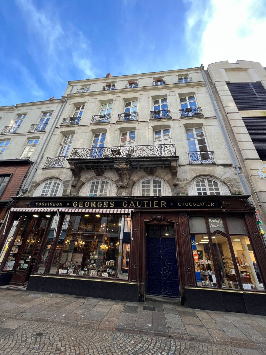 
                                                Location
                                                 Location Bureaux Nantes 44000