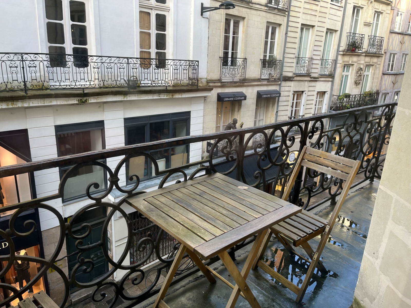 
                                                Location
                                                 Location Bureaux Nantes 44000