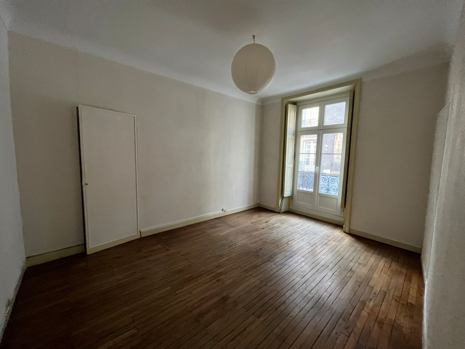 
                                                Location
                                                 Location Bureaux Nantes 44000