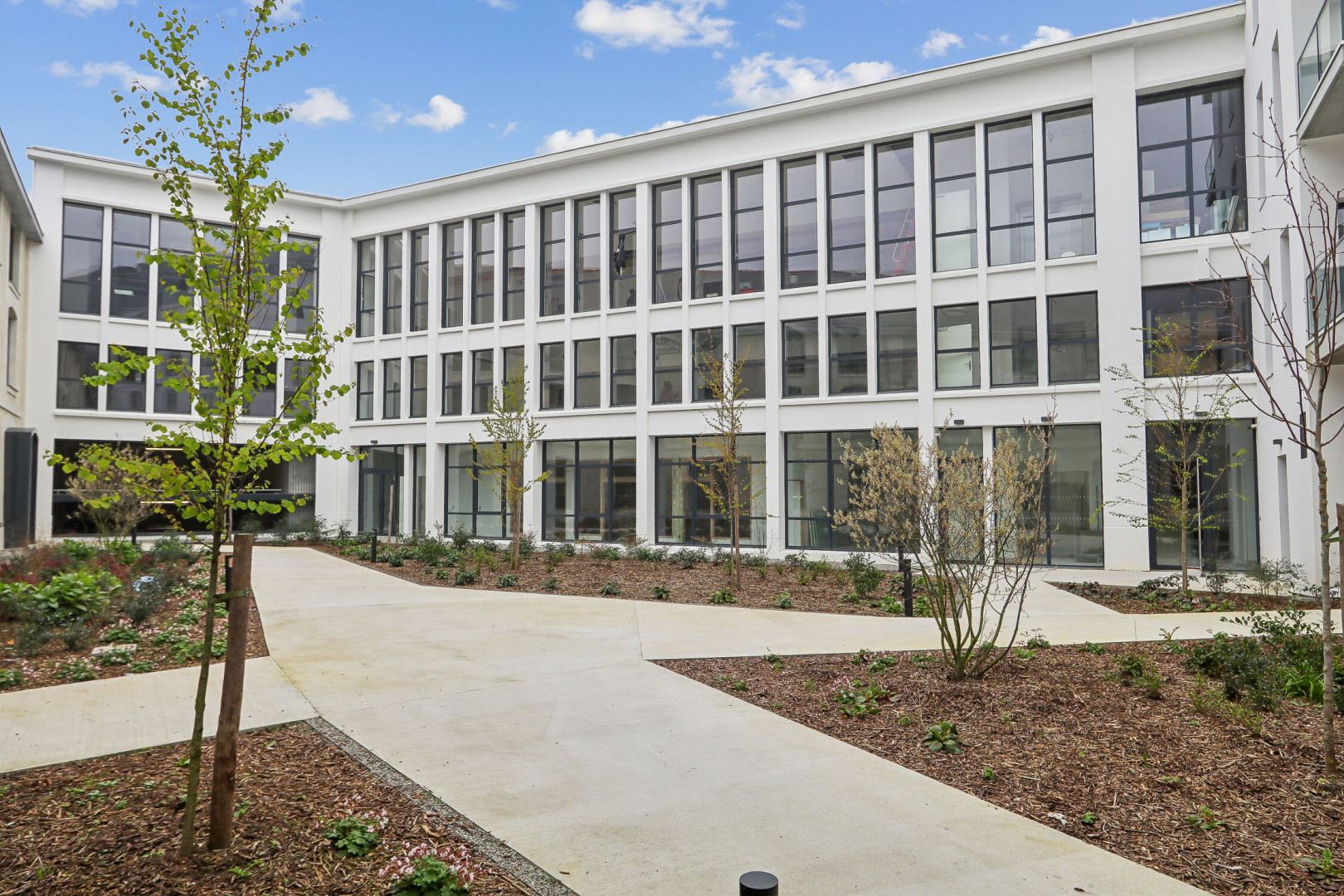 
                                                Location
                                                 Location Bureaux Nantes 44000