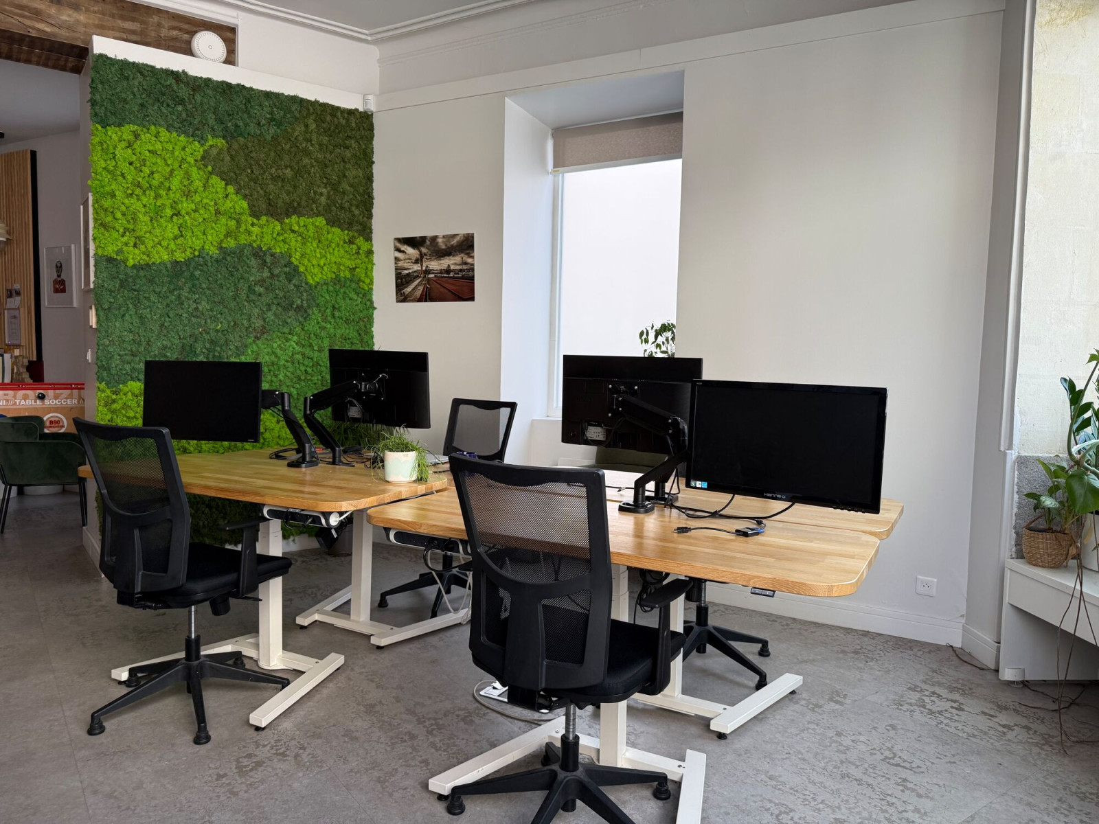 
                                                Location
                                                 Location Bureaux Nantes 44000