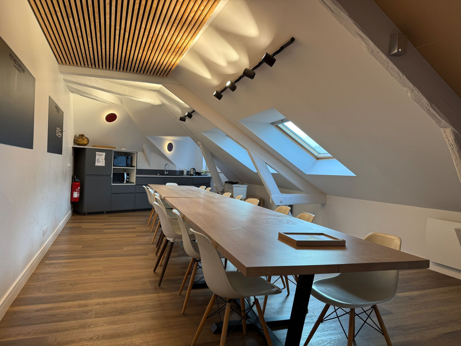 
                                                Location
                                                 Location Bureaux Nantes 44000