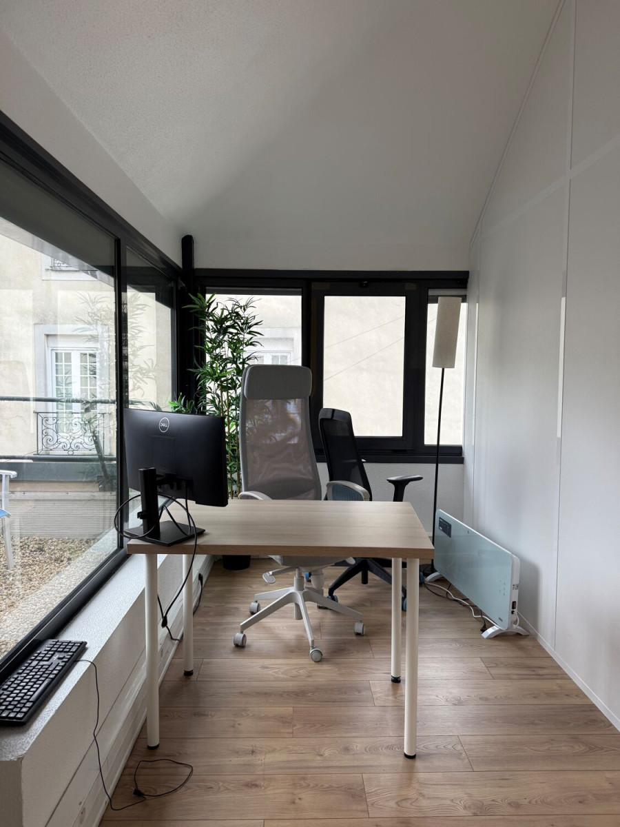 
                                                Location
                                                 Location Bureaux Nantes 44000