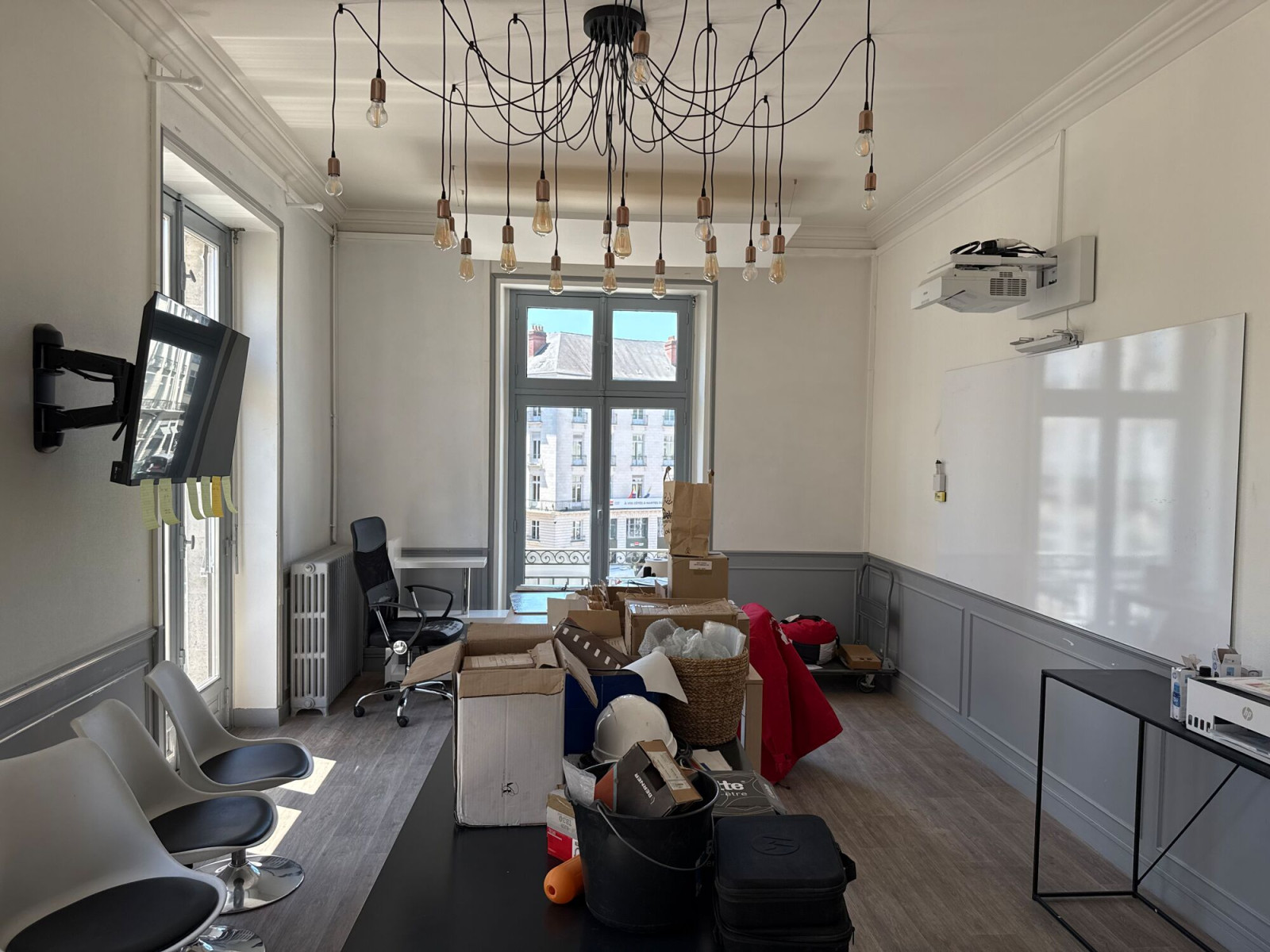 
                                                Location
                                                 Location Bureaux Nantes 44000
