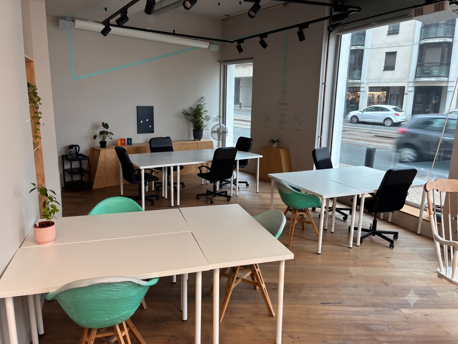 
                                                Location
                                                 Location Bureaux Nantes 44000