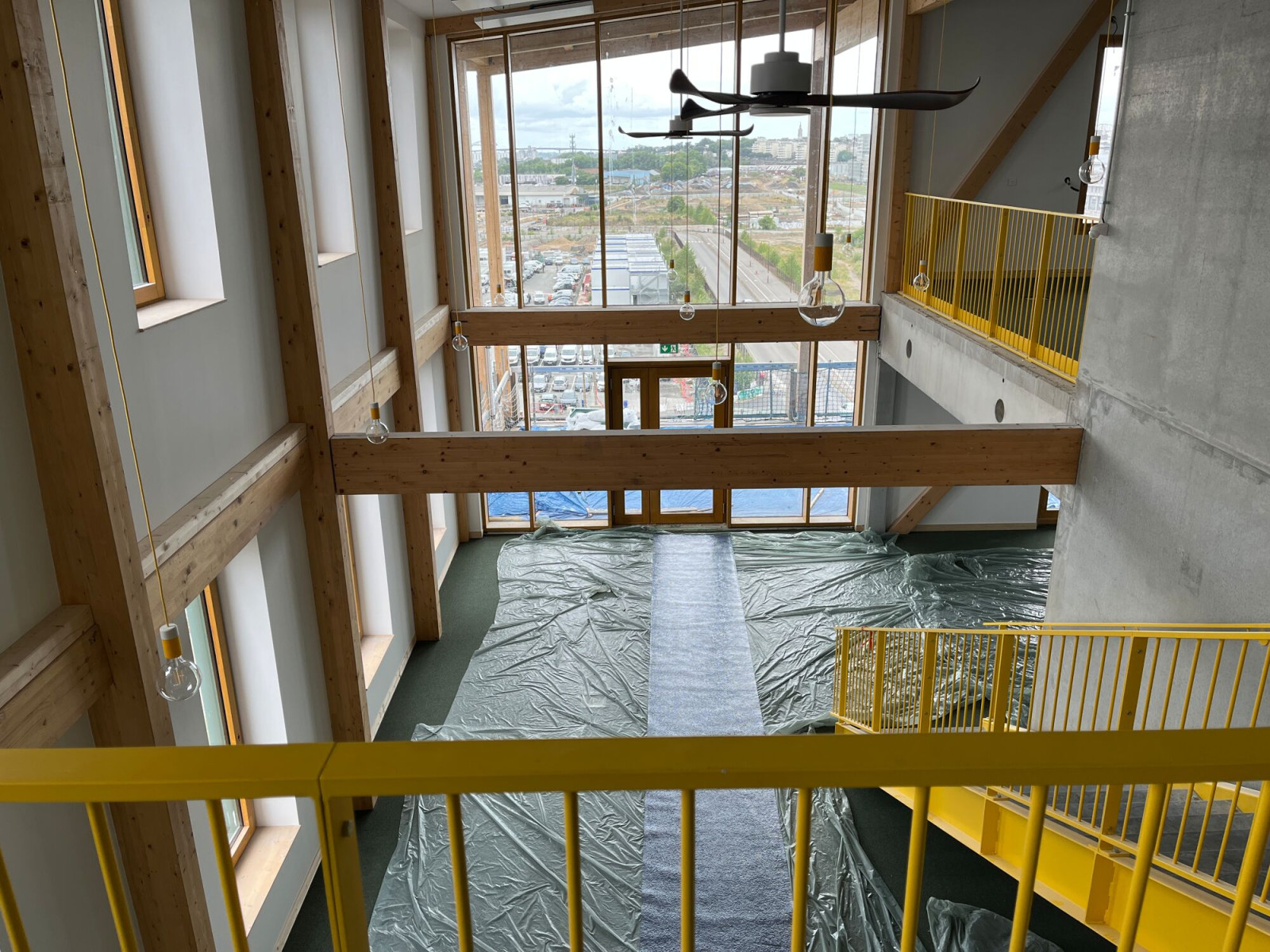 
                                                Location
                                                 Location Bureaux Nantes 44200
