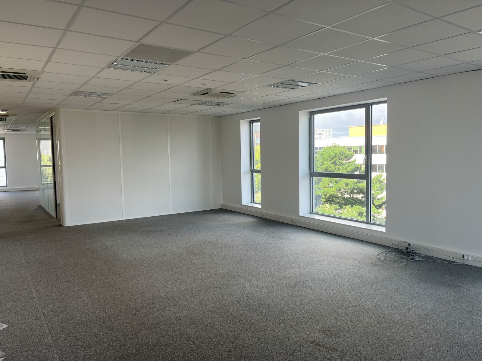 
                                                Location
                                                 Location Bureaux Nantes 44200