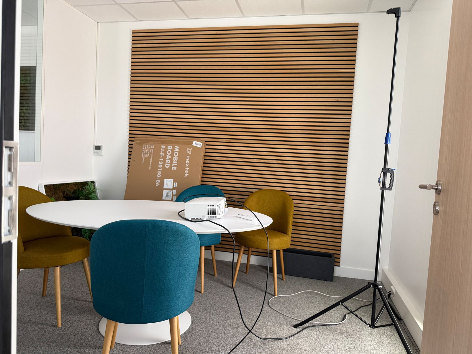 
                                                Location
                                                 Location Bureaux Nantes 44200