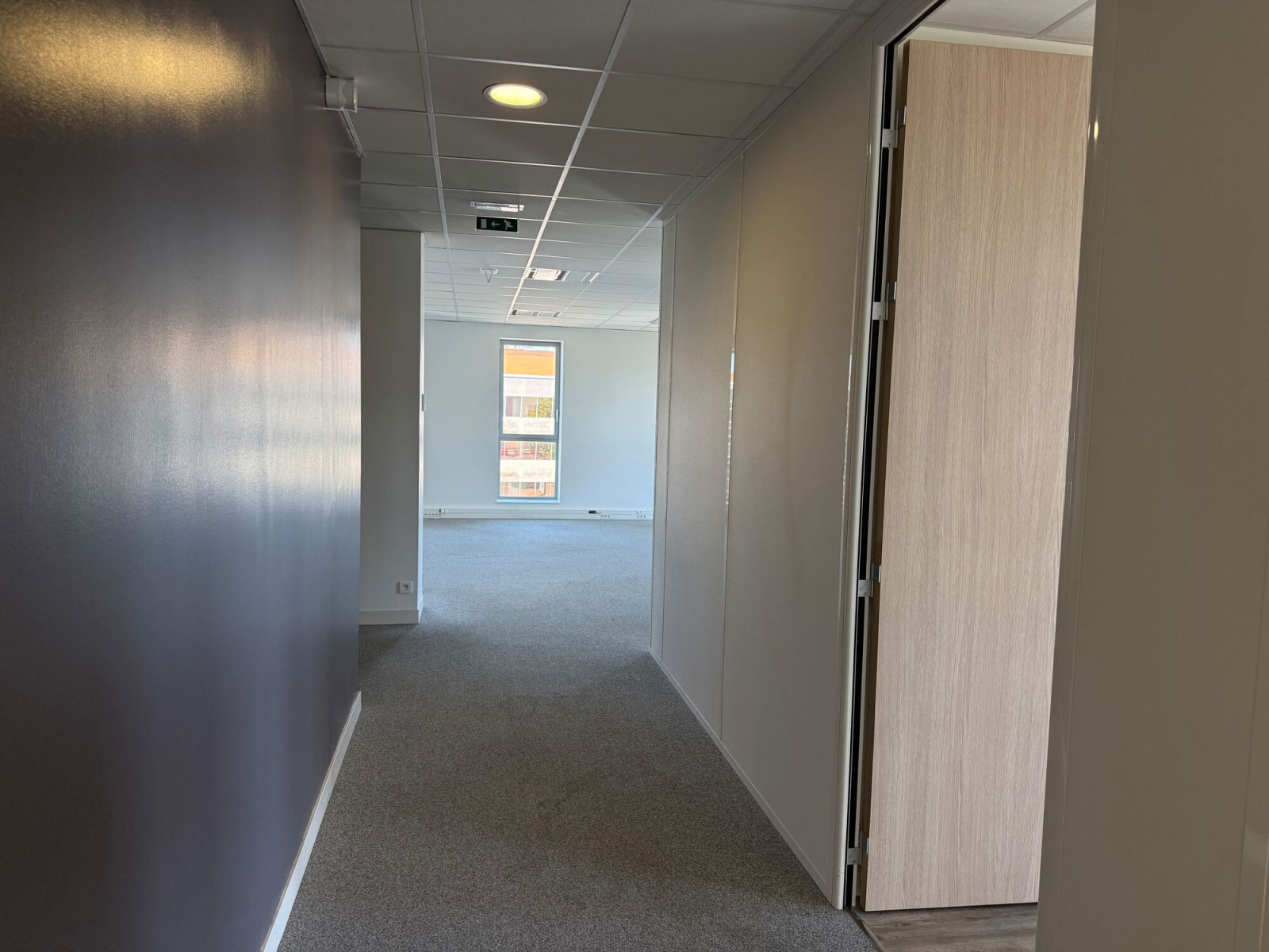 
                                                Location
                                                 Location Bureaux Nantes 44200