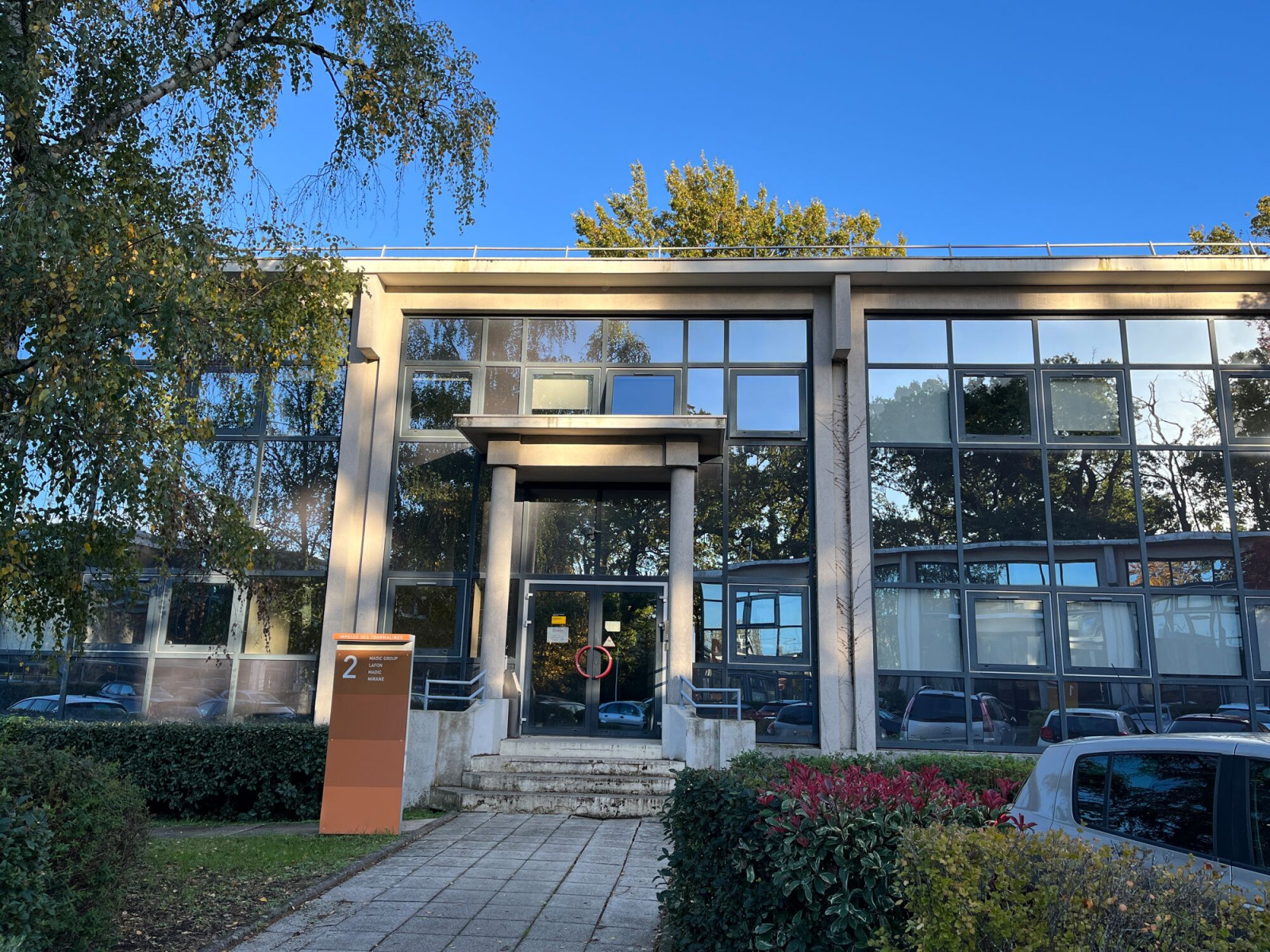 
                                                Location
                                                 Location Bureaux Nantes 44300