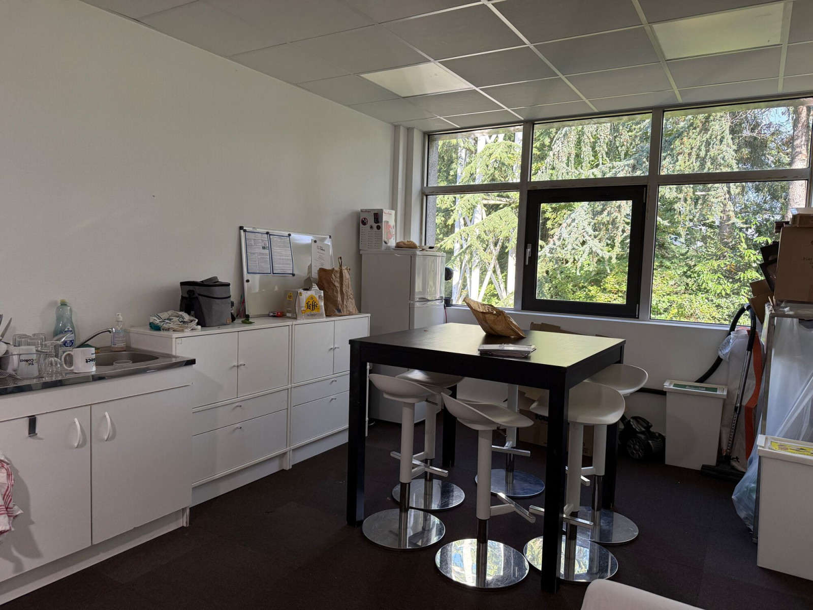 
                                                Location
                                                 Location Bureaux Nantes 44300