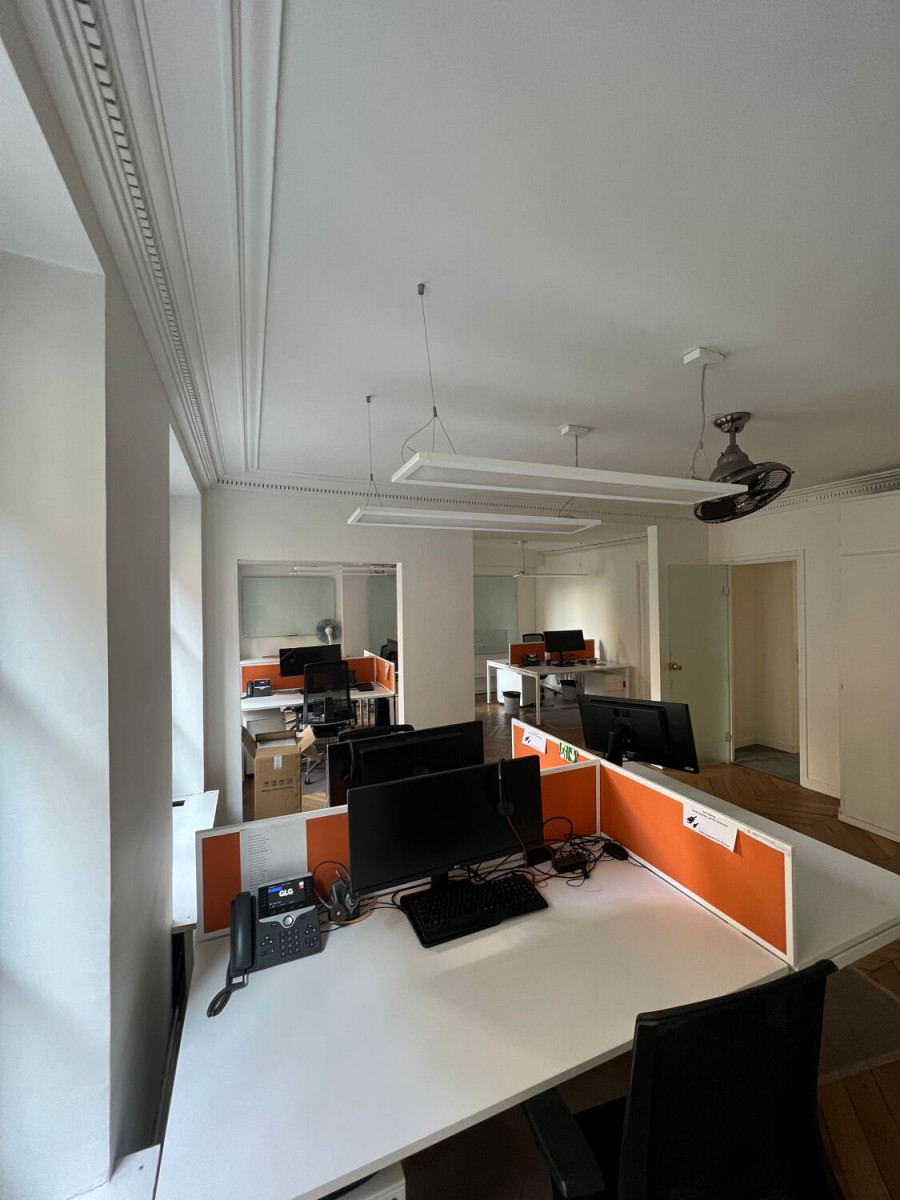 
                                                Location
                                                 Location Bureaux Paris 75001