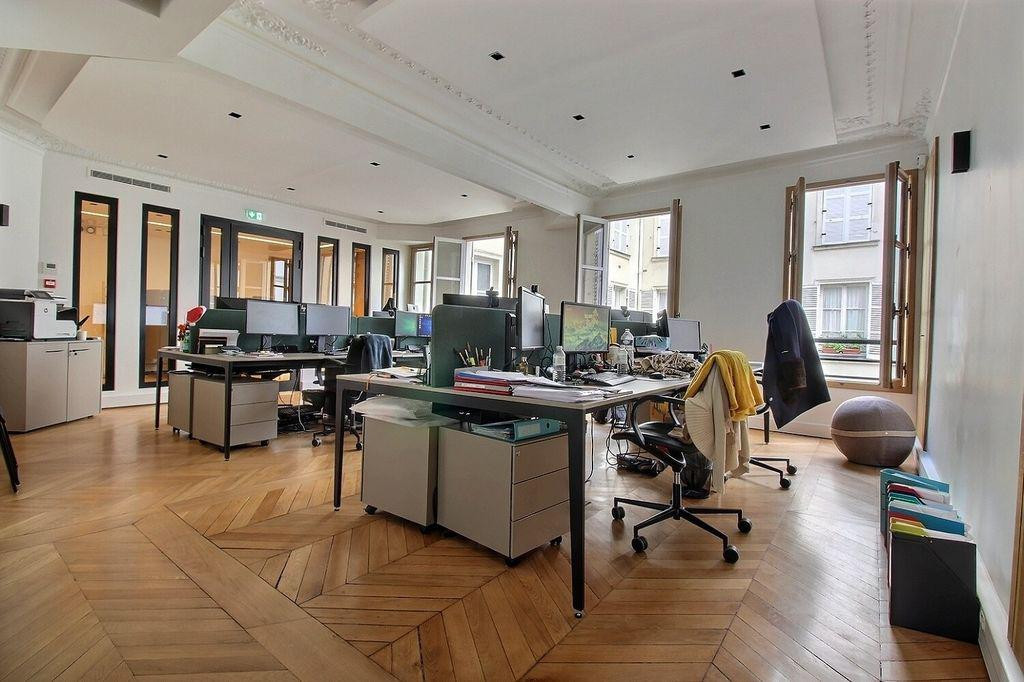 
                                                Location
                                                 Location Bureaux Paris 75001