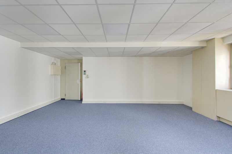 
                                                Location
                                                 Location Bureaux Paris 75001