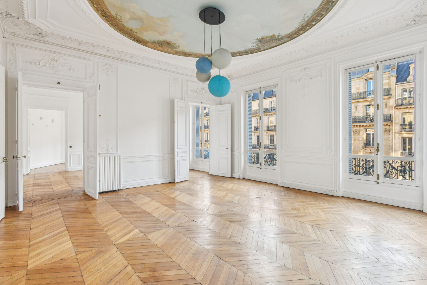 
                                                Location
                                                 Location Bureaux Paris 75001