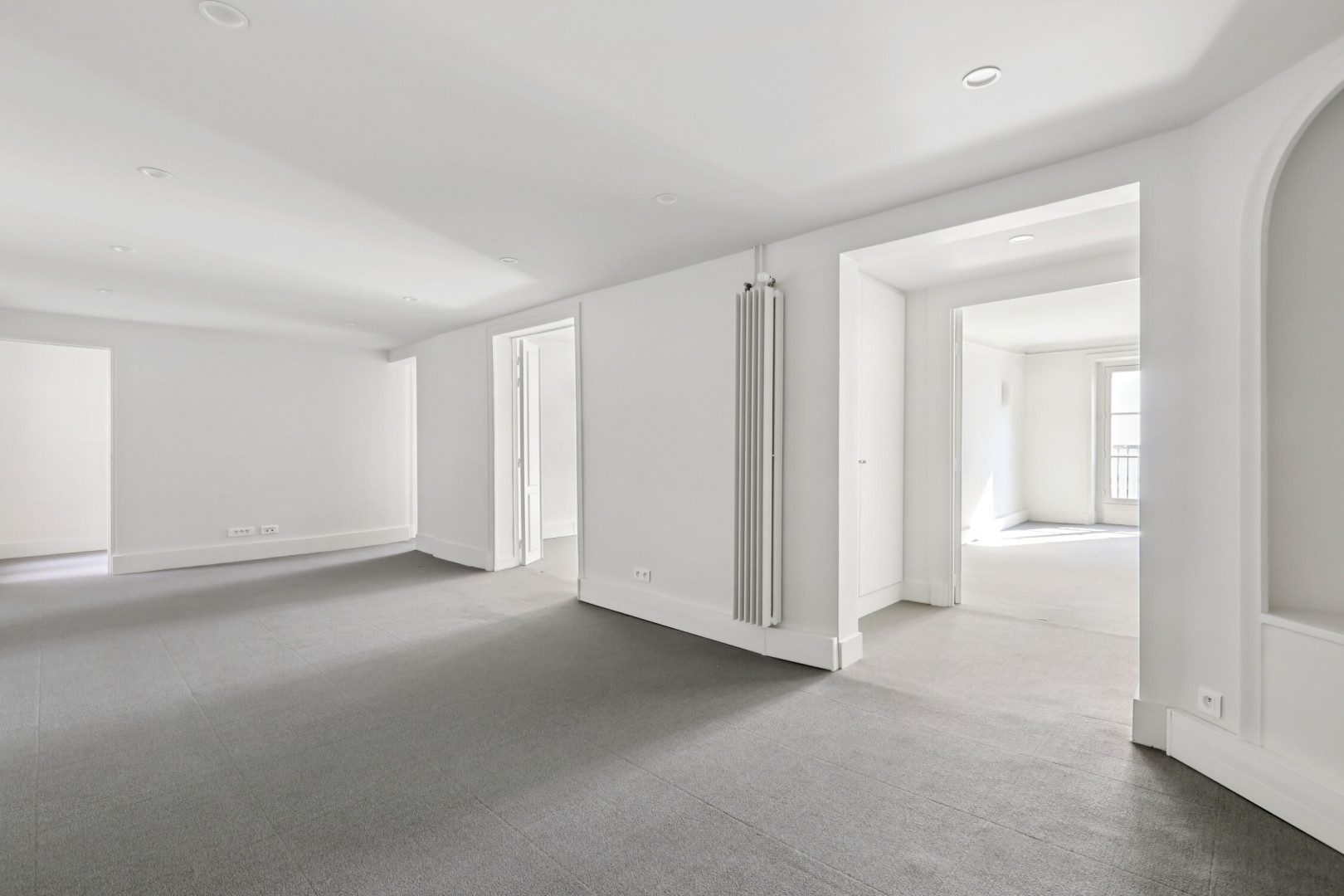 
                                                Location
                                                 Location Bureaux Paris 75001