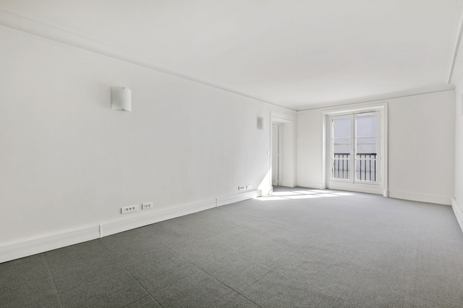 
                                                Location
                                                 Location Bureaux Paris 75001