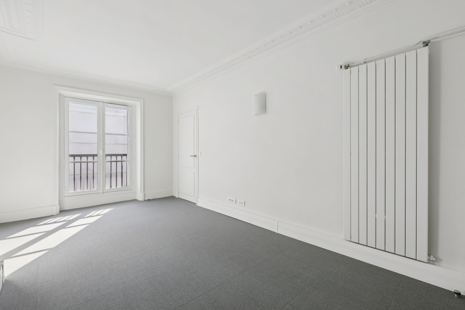 
                                                Location
                                                 Location Bureaux Paris 75001