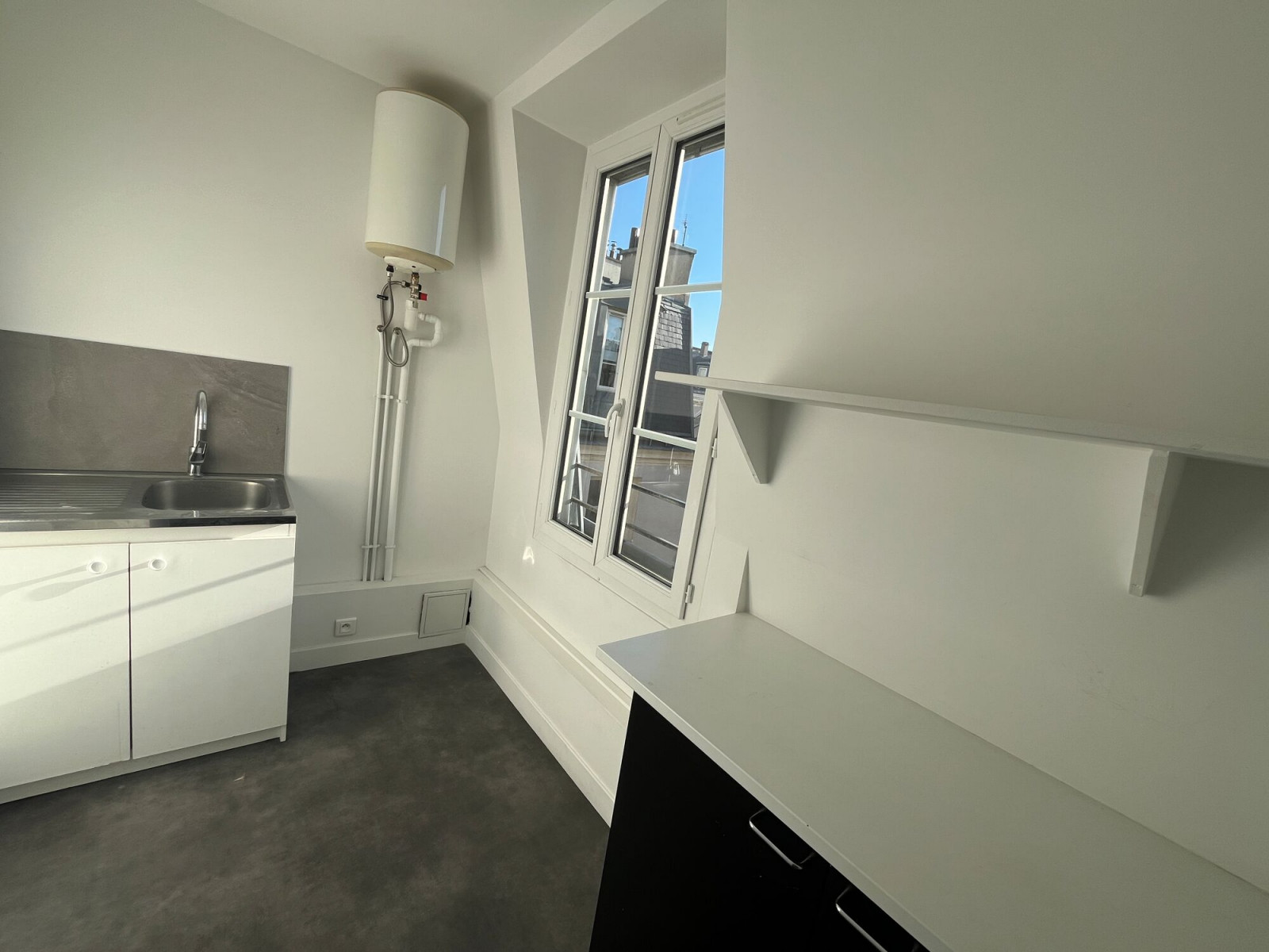 
                                                Location
                                                 Location Bureaux Paris 75001