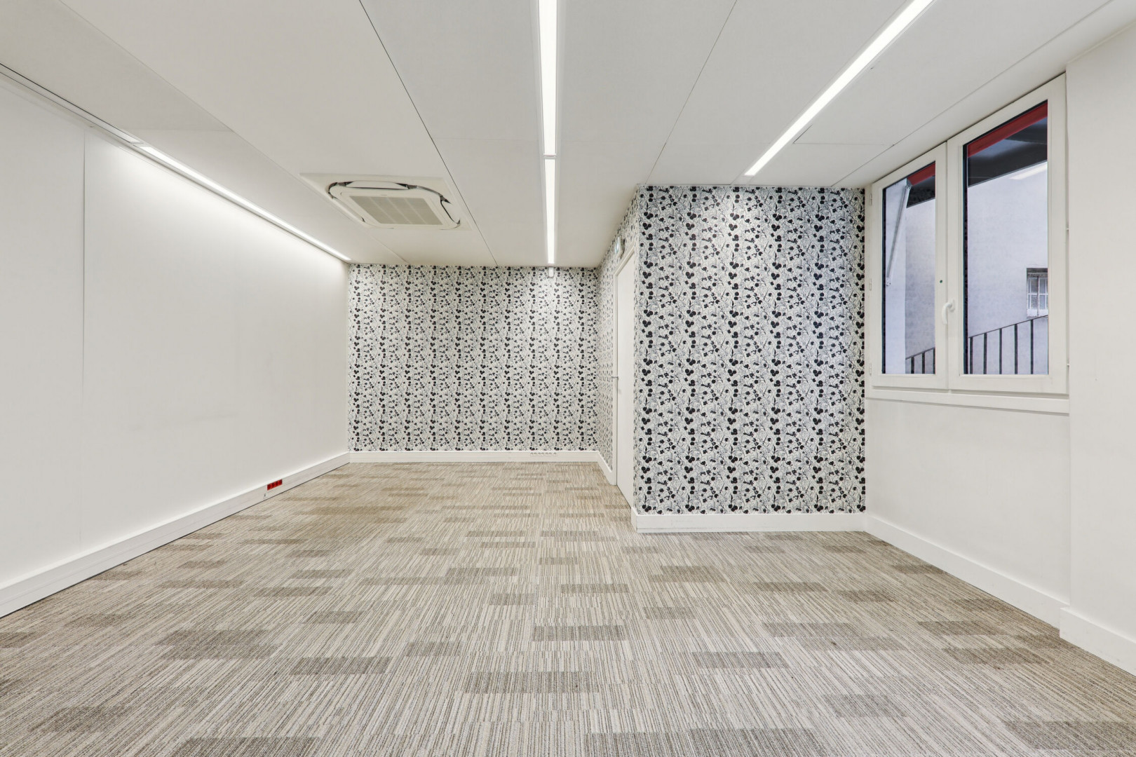 
                                                Location
                                                 Location Bureaux Paris 75001