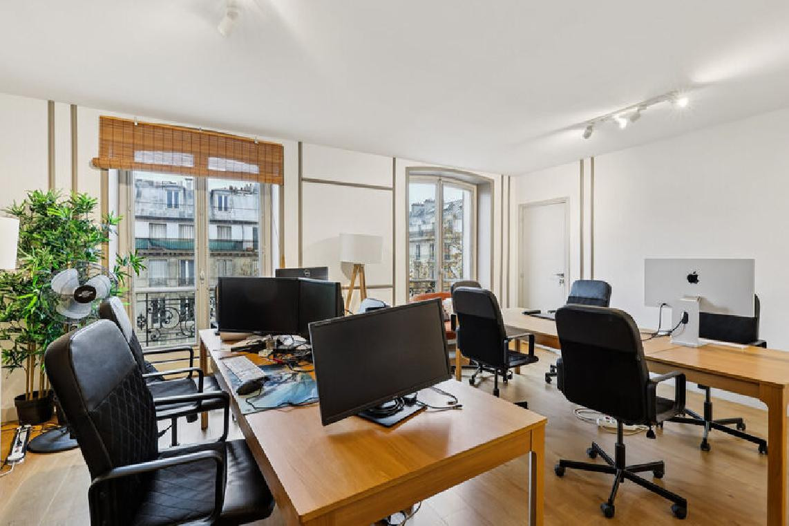
                                                Location
                                                 Location Bureaux Paris 75001