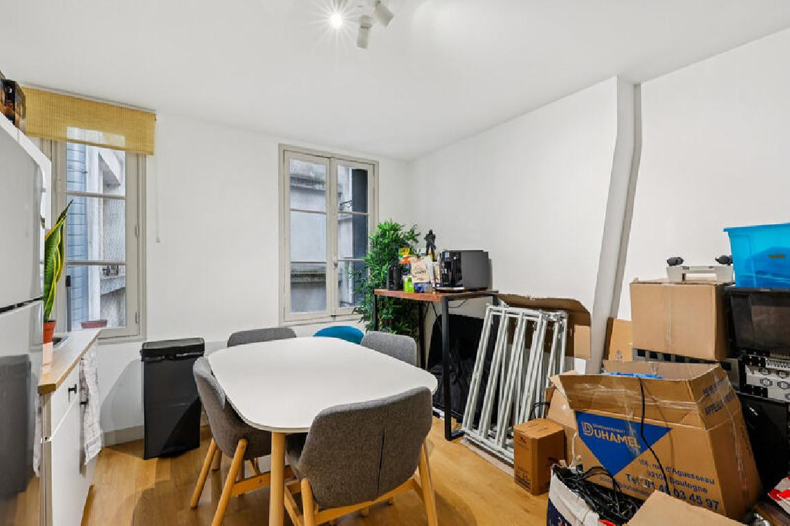 
                                                Location
                                                 Location Bureaux Paris 75001