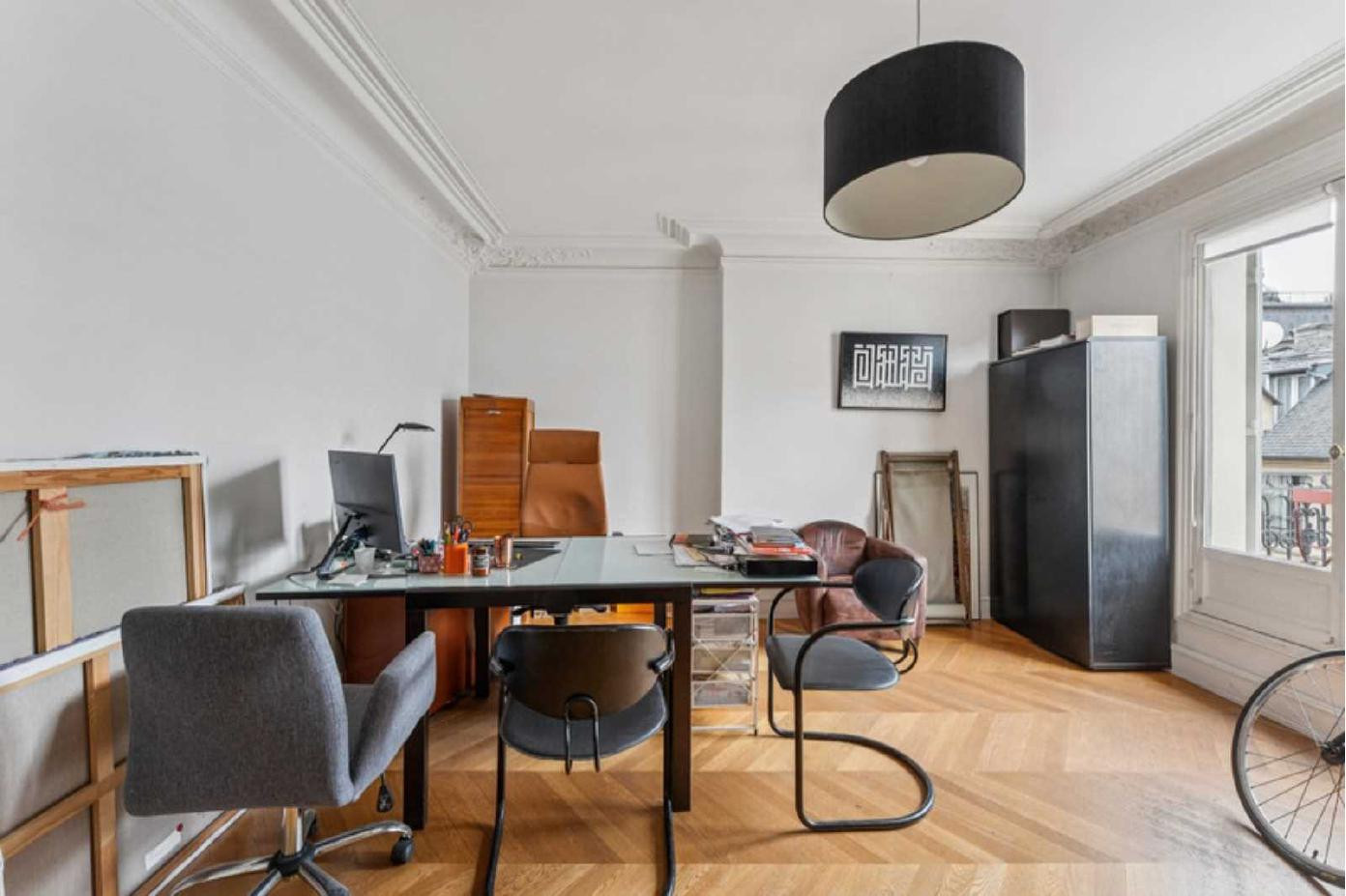 
                                                Location
                                                 Location Bureaux Paris 75001