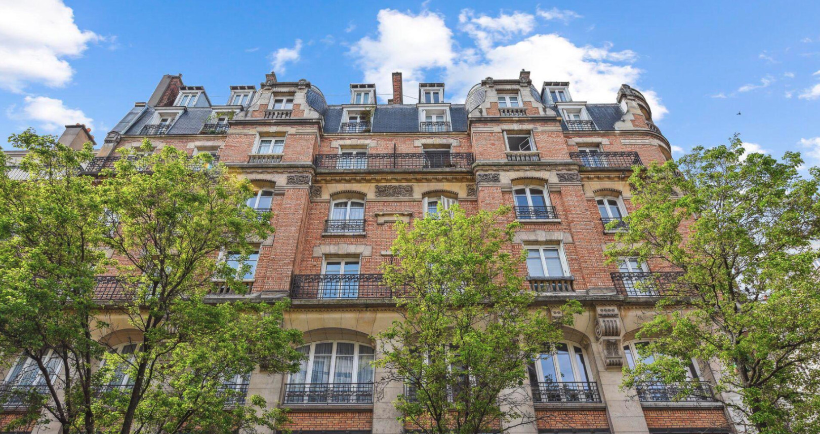 
                                                Location
                                                 Location Bureaux Paris 75001
