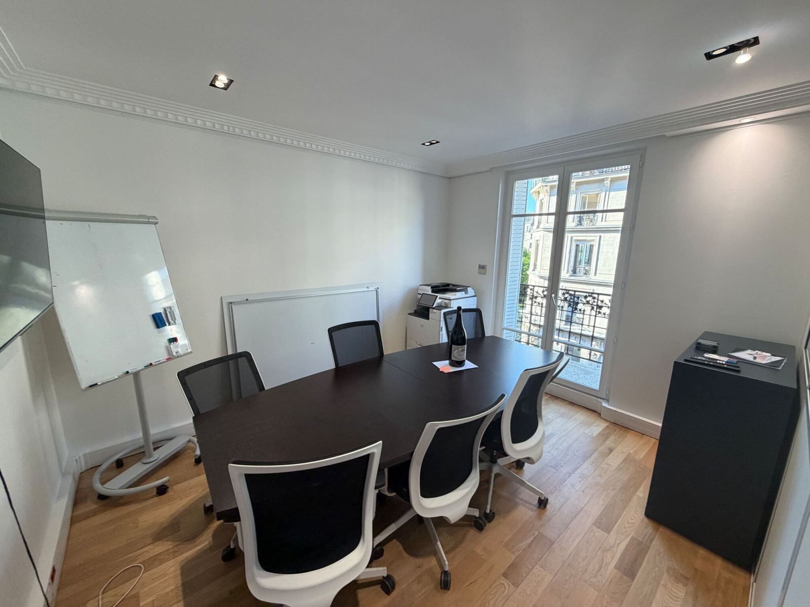 
                                                Location
                                                 Location Bureaux Paris 75001