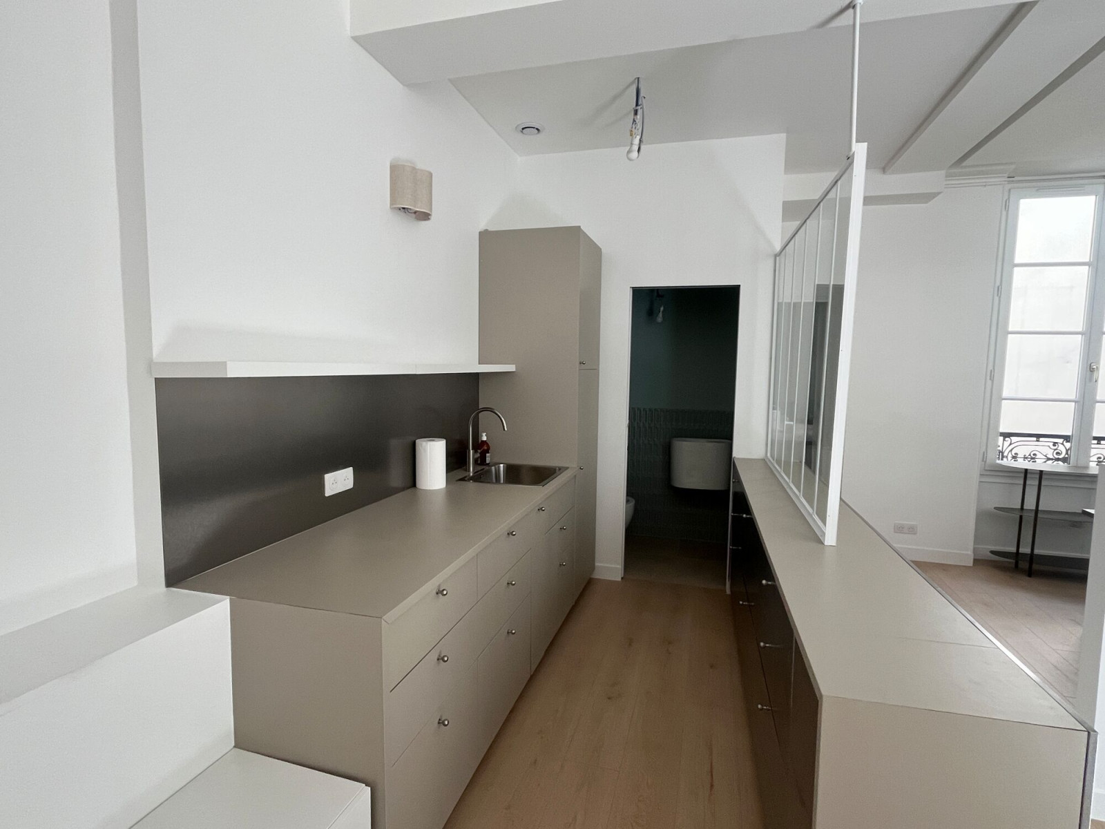 
                                                Location
                                                 Location Bureaux Paris 75001