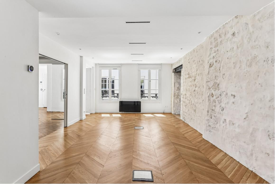 
                                                Location
                                                 Location Bureaux Paris 75001