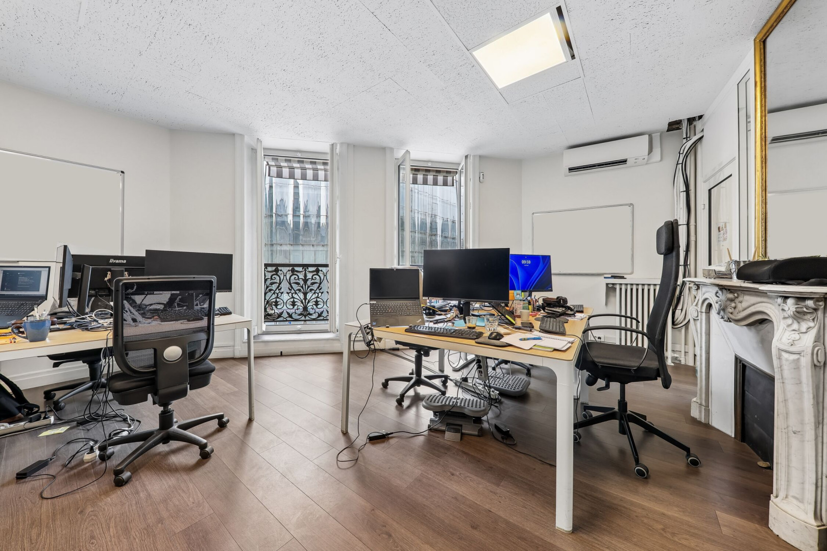 
                                                Location
                                                 Location Bureaux Paris 75001