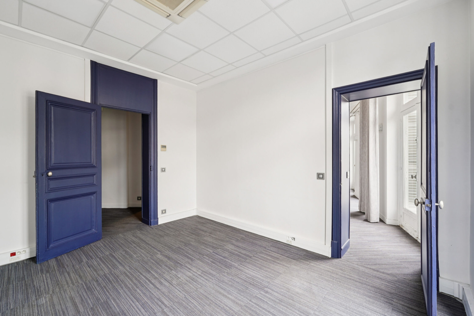 
                                                Location
                                                 Location Bureaux Paris 75001