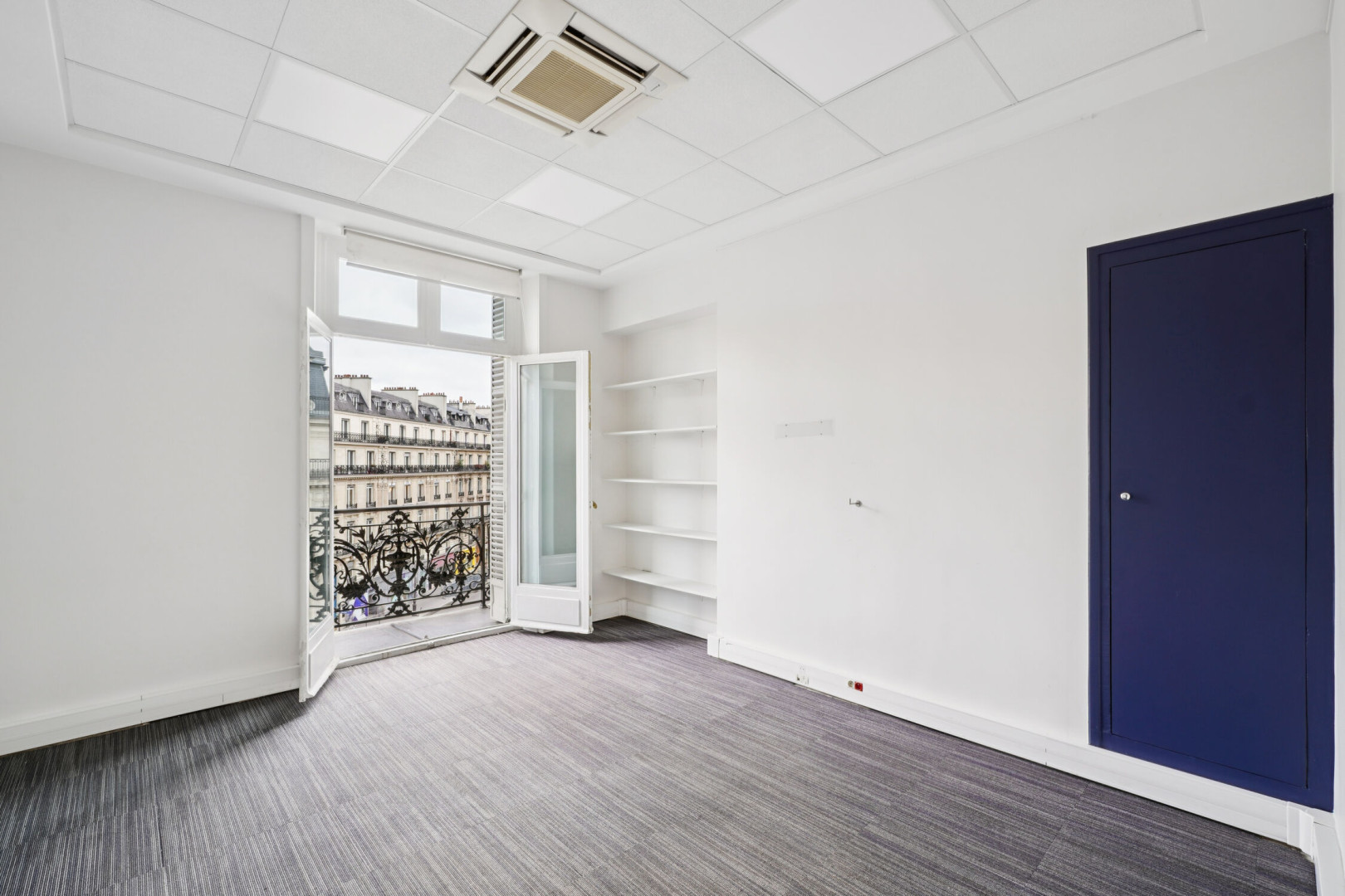 
                                                Location
                                                 Location Bureaux Paris 75001