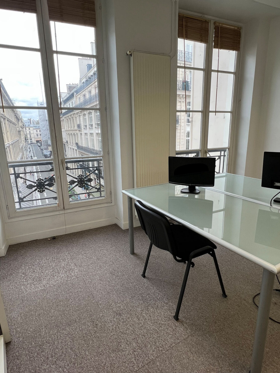 
                                                Location
                                                 Location Bureaux Paris 75002