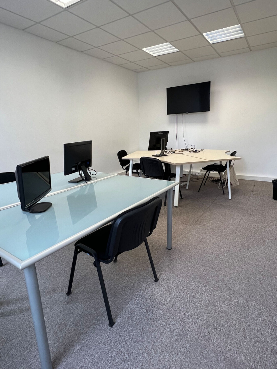 
                                                Location
                                                 Location Bureaux Paris 75002