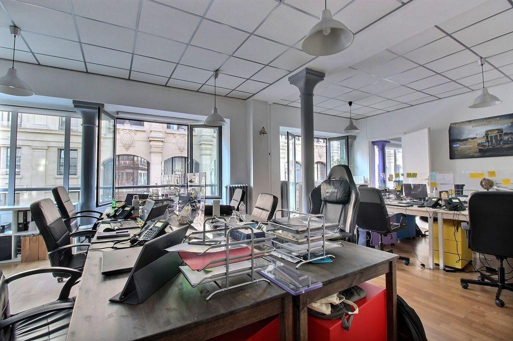 
                                                Location
                                                 Location Bureaux Paris 75002