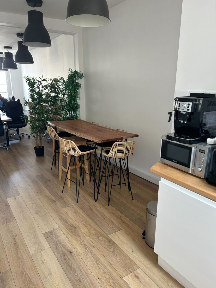 
                                                Location
                                                 Location Bureaux Paris 75002