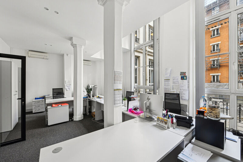 
                                                Location
                                                 Location Bureaux Paris 75002