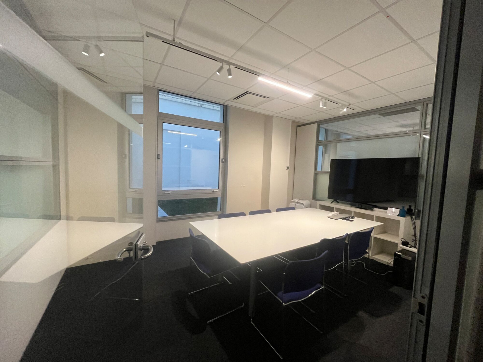 
                                                Location
                                                 Location Bureaux Paris 75002