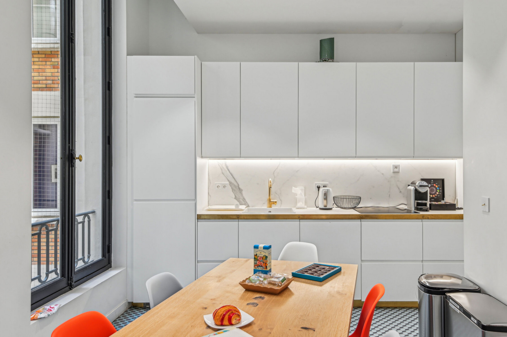 
                                                Location
                                                 Location Bureaux Paris 75002