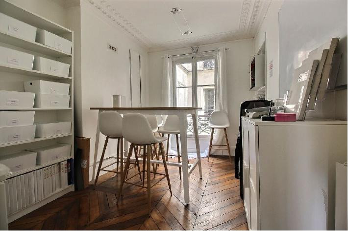 
                                                Location
                                                 Location Bureaux Paris 75002