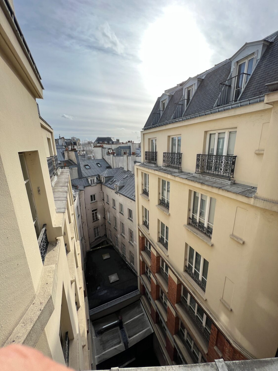 
                                                Location
                                                 Location Bureaux Paris 75002