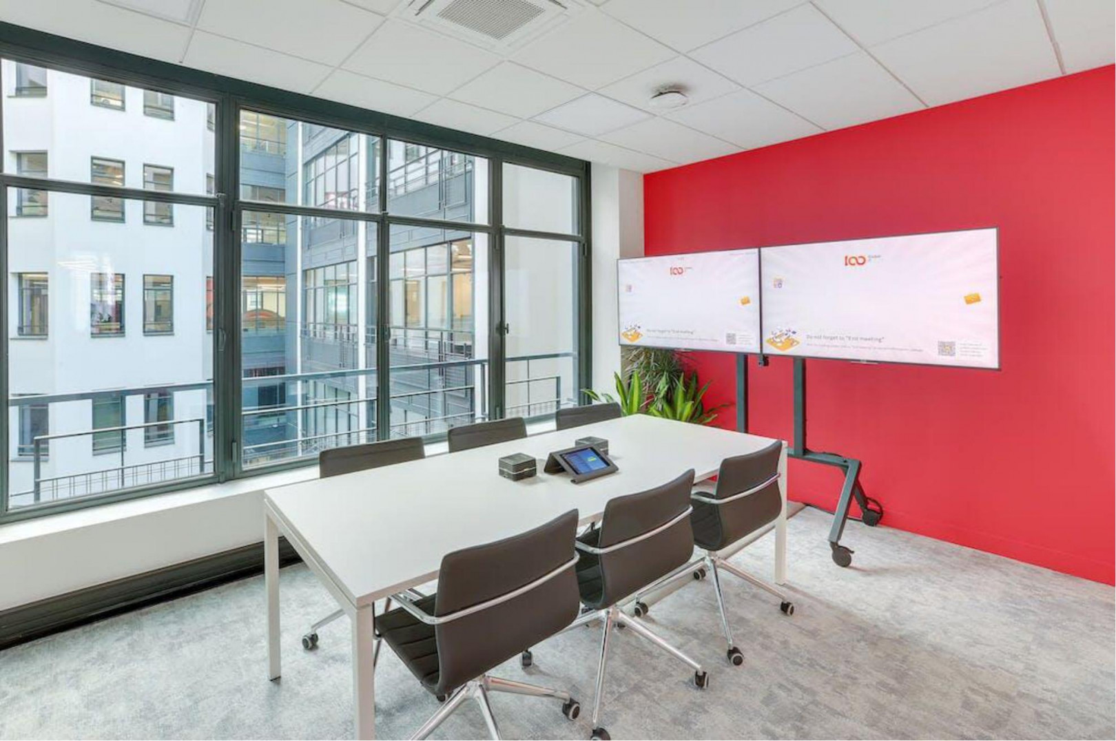 
                                                Location
                                                 Location Bureaux Paris 75002
