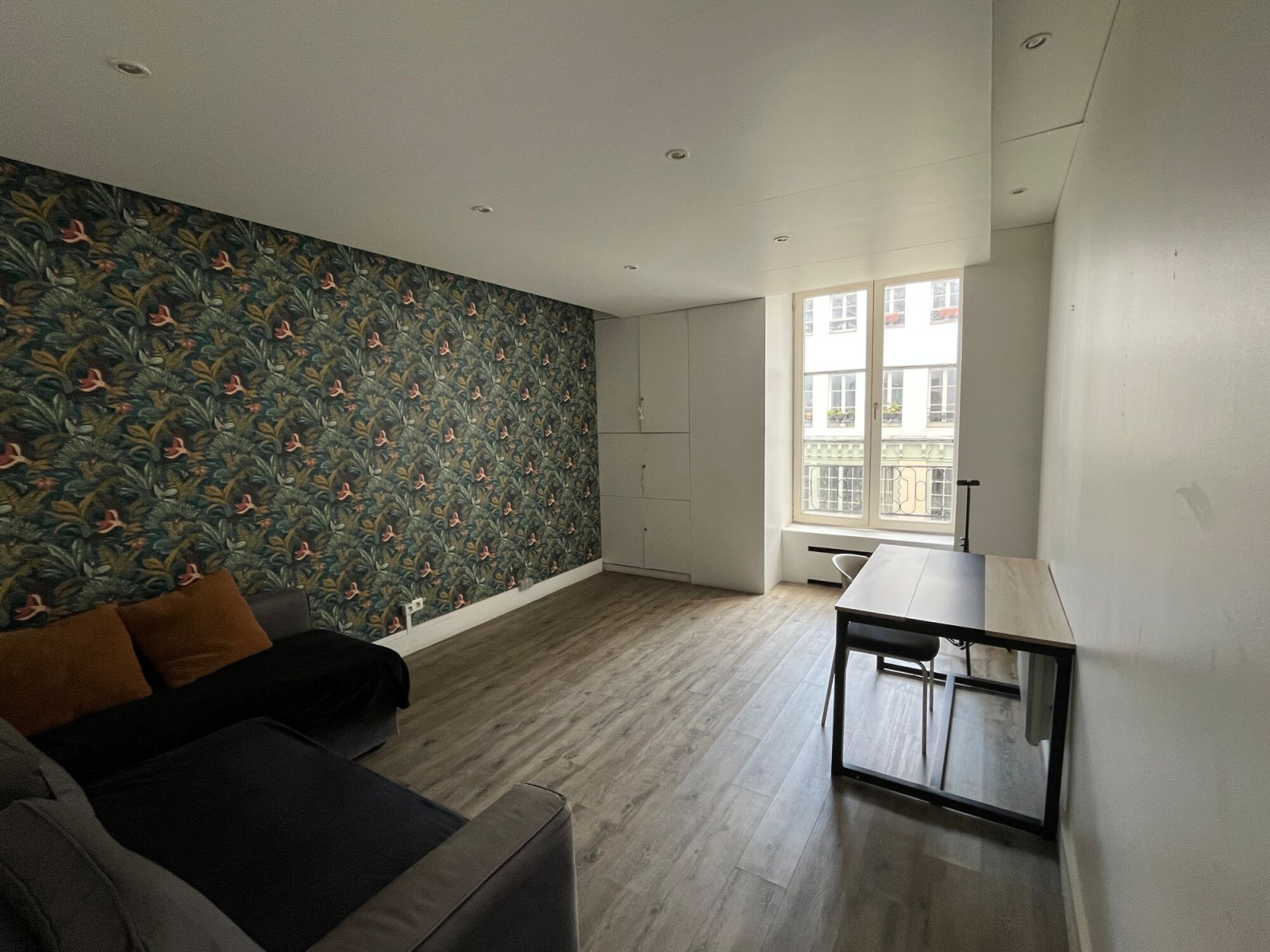 
                                                Location
                                                 Location Bureaux Paris 75002