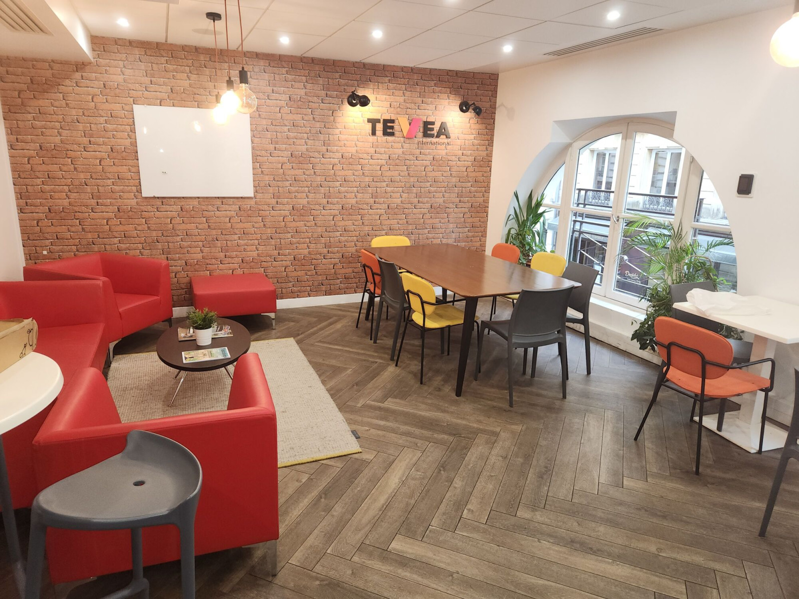 
                                                Location
                                                 Location Bureaux Paris 75002